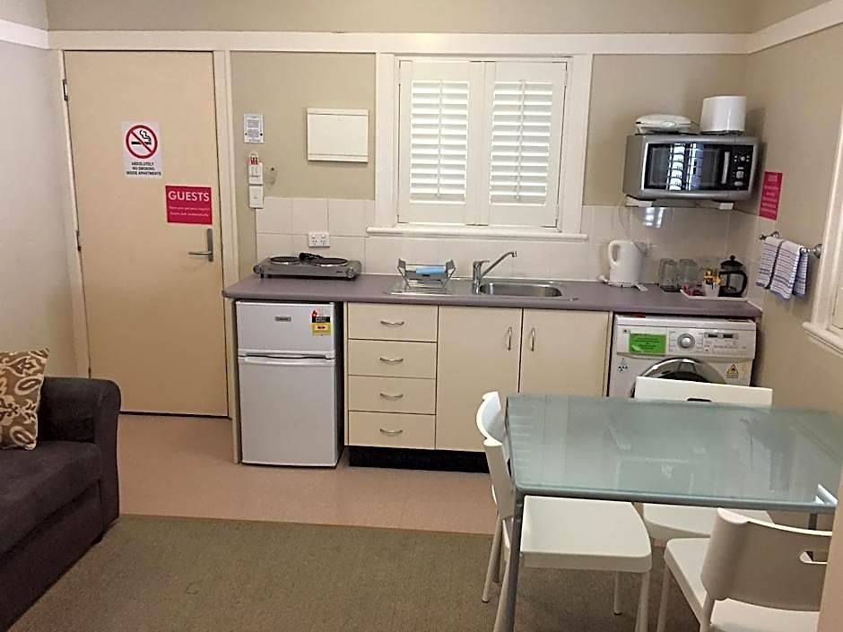 Aparthotel Street 3*