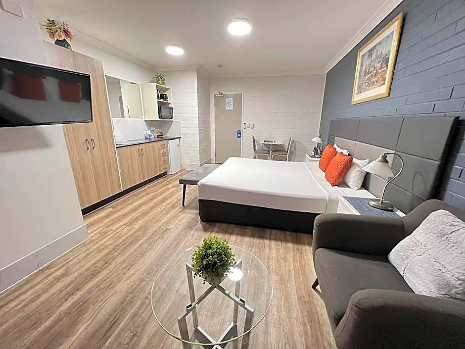 Motel Benson Court