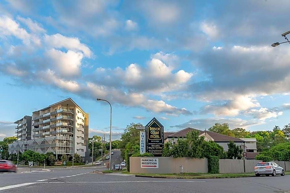 Motel Benson Court 4*