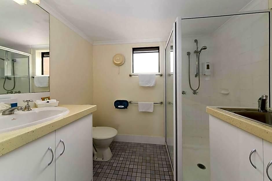 Toowong Aparthotel 3*