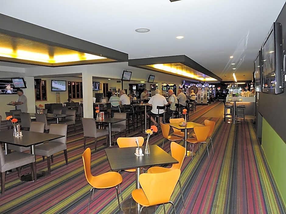 Western Airport 85 Motel 4*