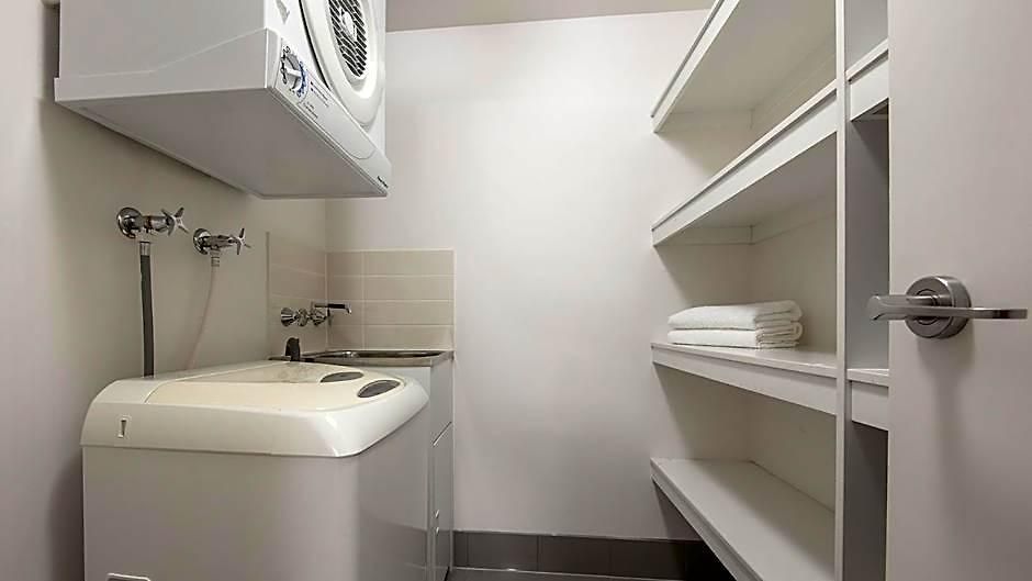 Aparthotel Oaks On Charlotte 4*