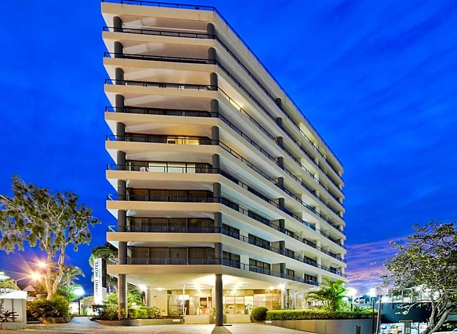 Summit Aparthotel