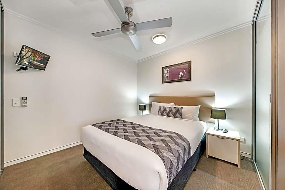 Aparthotel The Capitol 4*