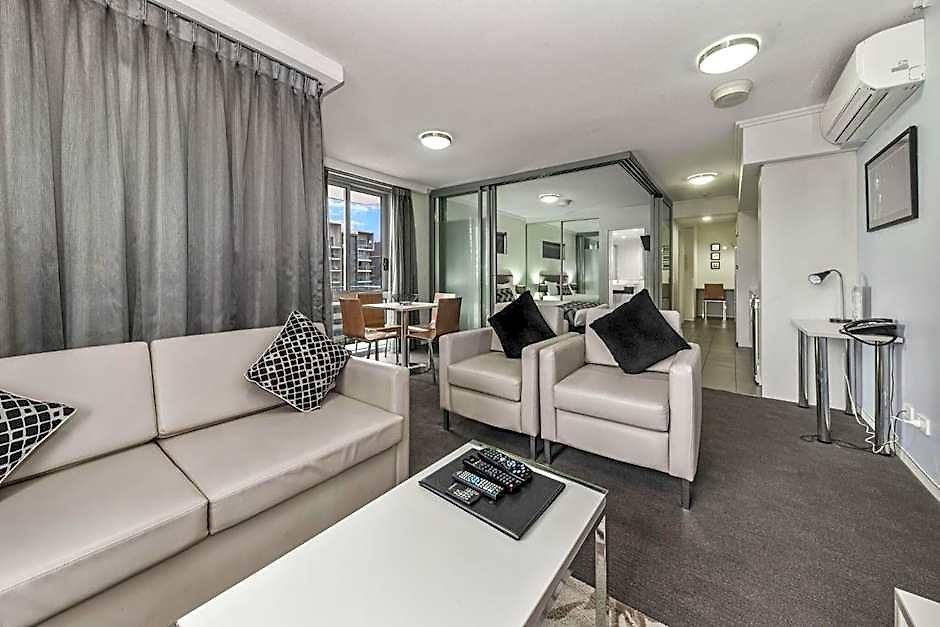 The Capitol Aparthotel