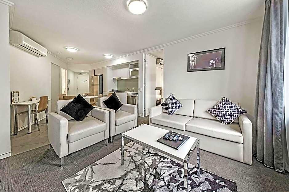 Aparthotel The Capitol 4*