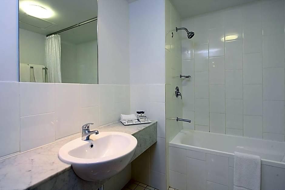 Hotel International Virginia 4*