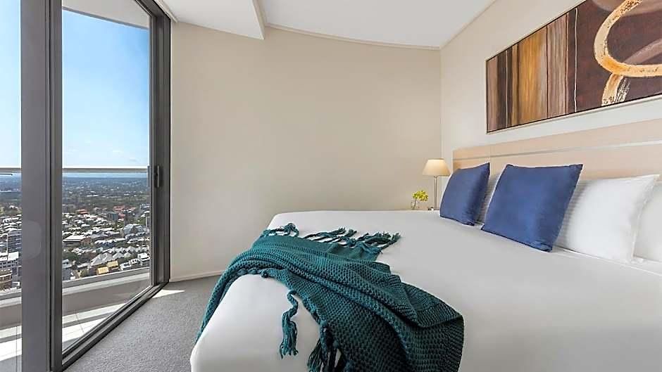 Aparthotel Oaks Aurora 4*