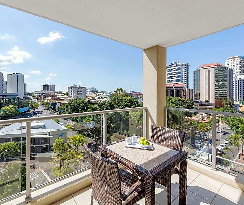 Oaks Lexicon Brisbane