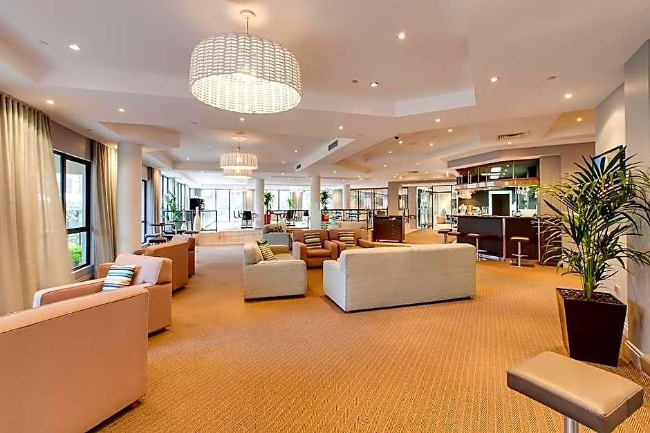 Aparthotel Adina