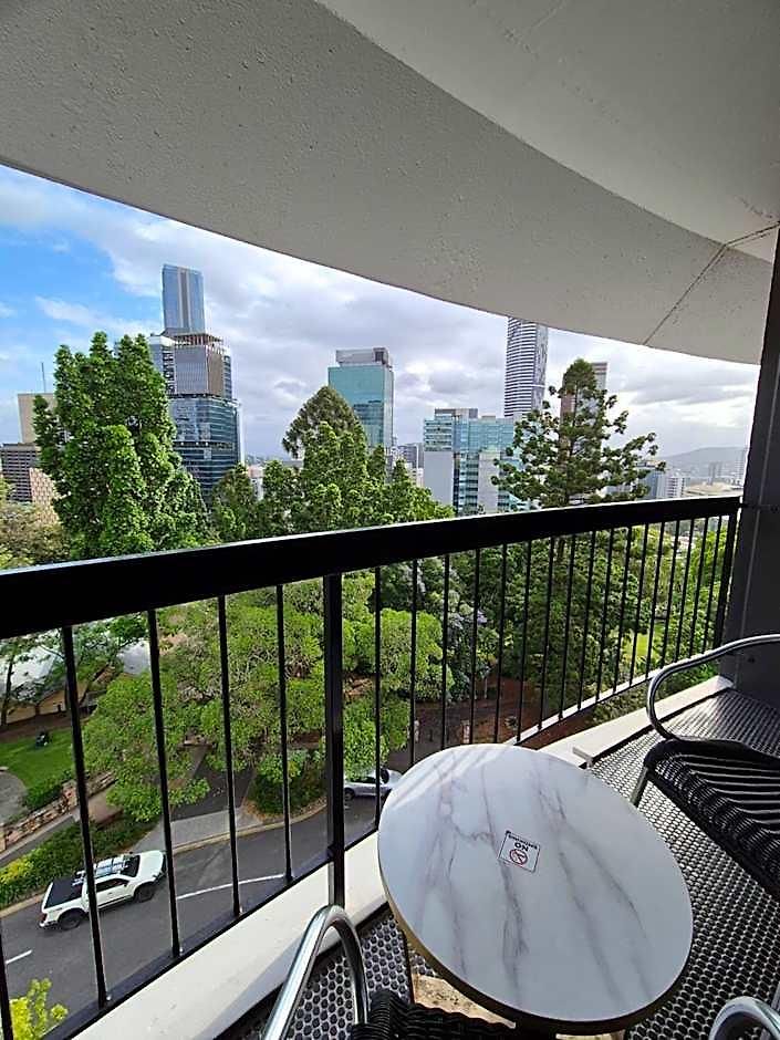 Hotel Tower Mill 4*