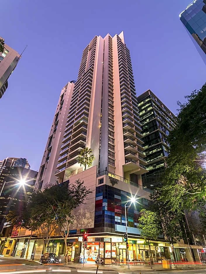 Oaks River Aparthotel 4*