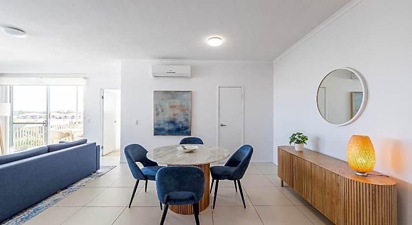 Boulevard North Lakes 4*