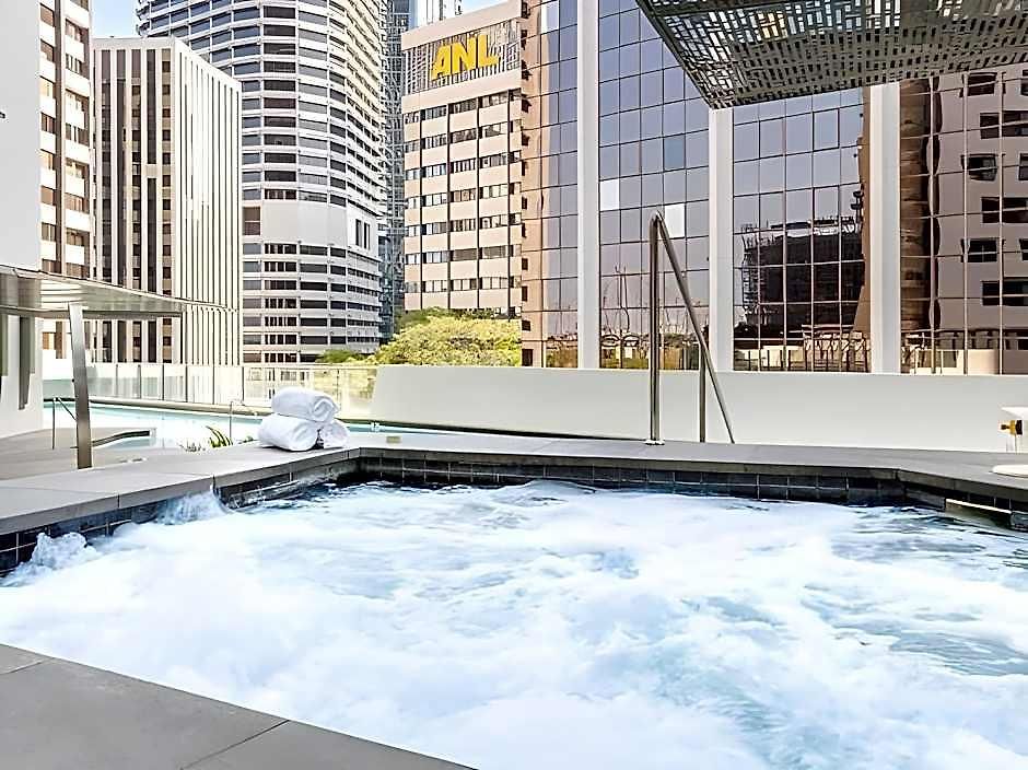 Arcade In The Sky Hotel Brisbane