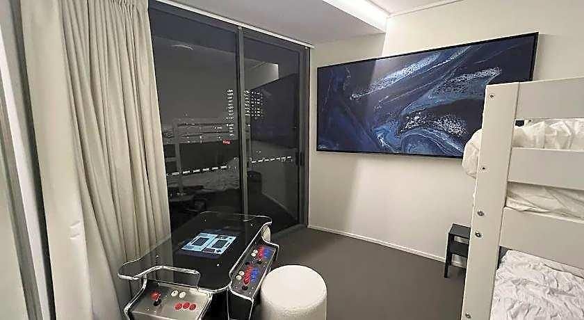 Arcade In The Sky Hotel Brisbane