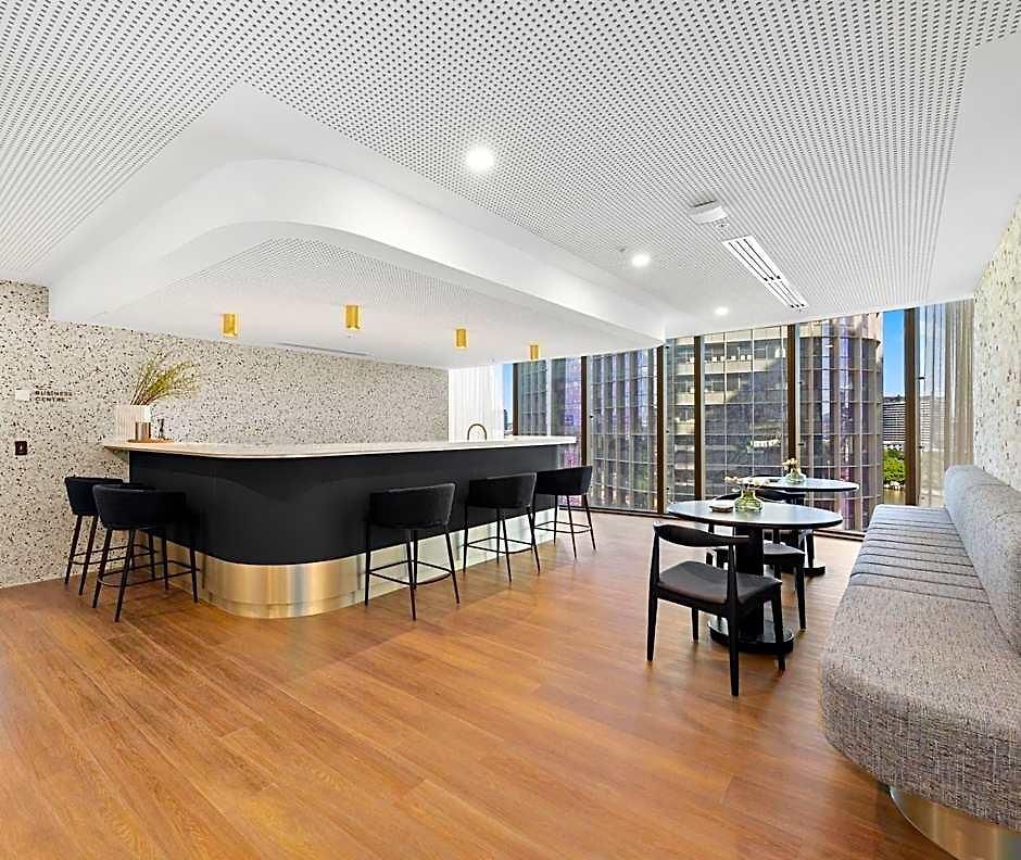 Queen's Wharf Residences - 44f Apartment