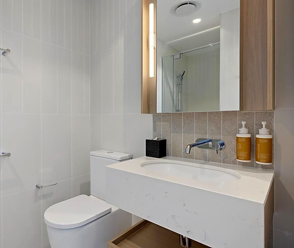 Queen's Wharf Residences - 44f * Brisbane