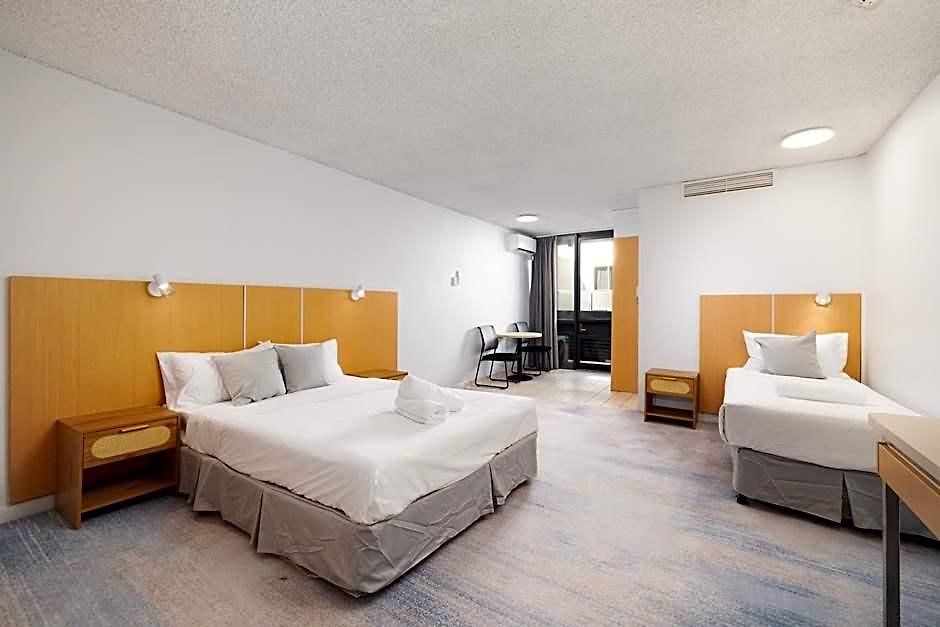 Asraport Motel 3*