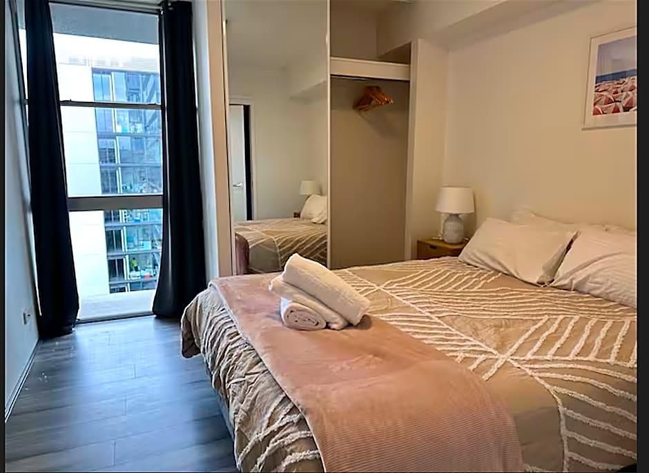 Hotel South Bank Serviced