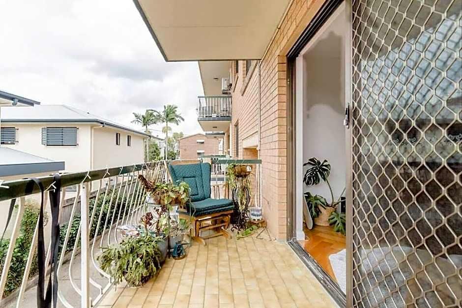 Funky 2br Chermside Escape Brisbane