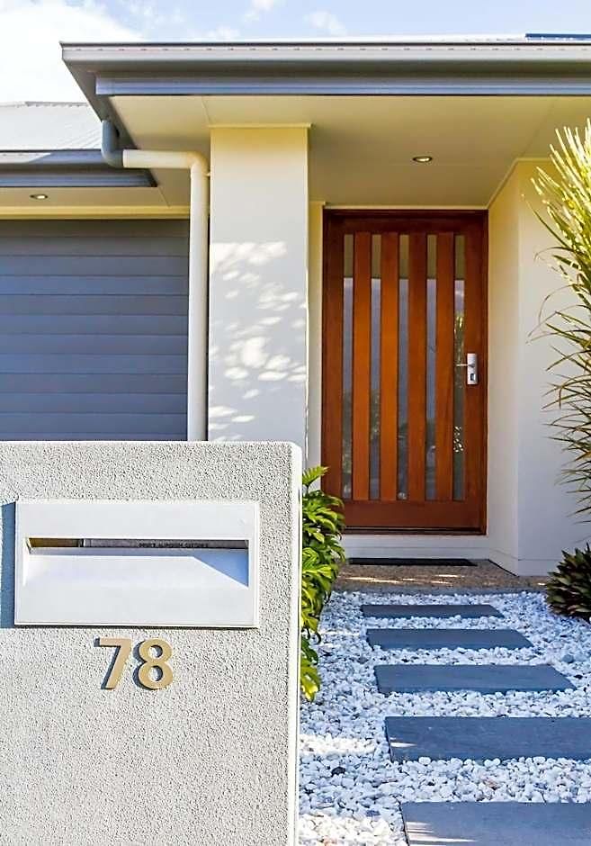 Charming 3br House In The Heart Of Dakabin Hotel