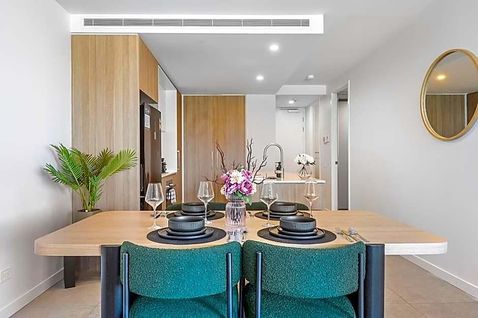 3br Family - King Beds, Parking & Views * Brisbane