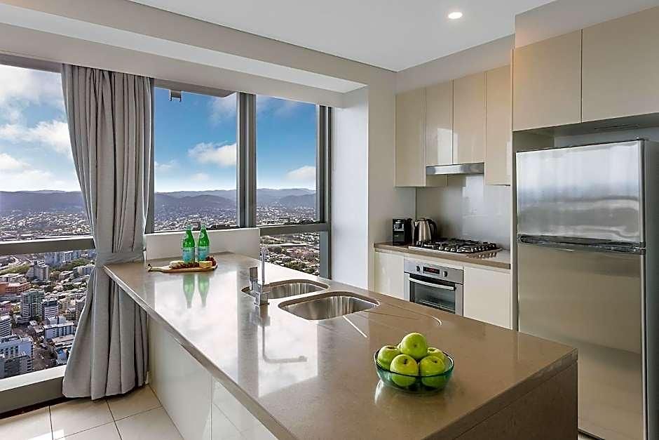 Hotel Meriton Herschel Street, 5*