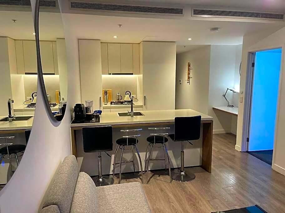 Radiance Rnr Apartment *