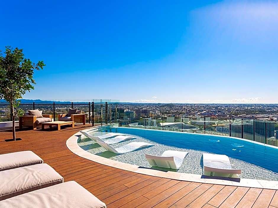 Fv By Serain Residences 3*