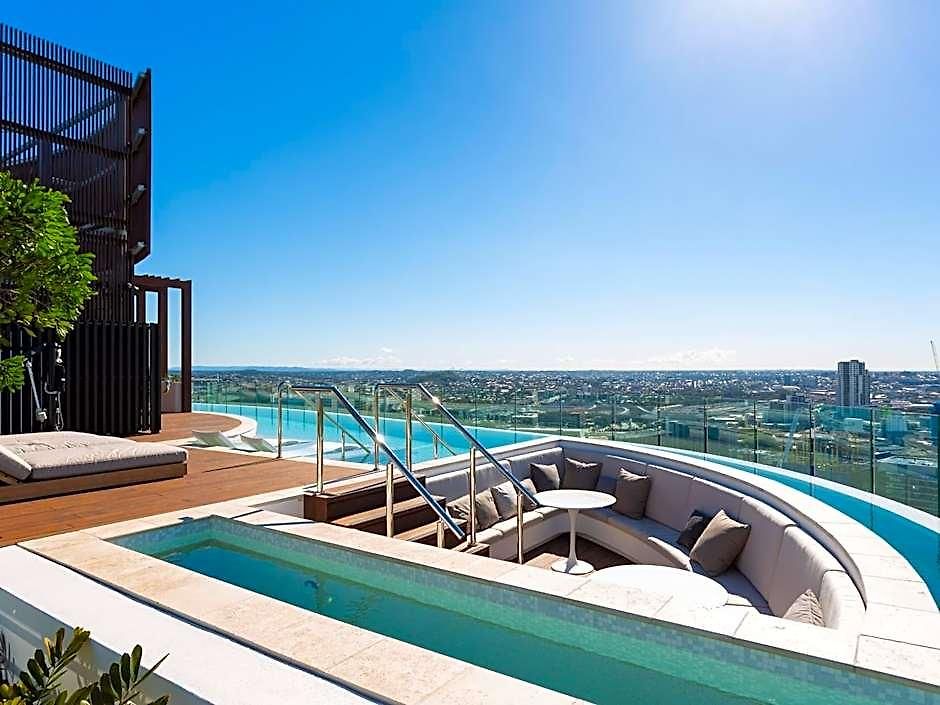 Fv By Serain Residences 3*
