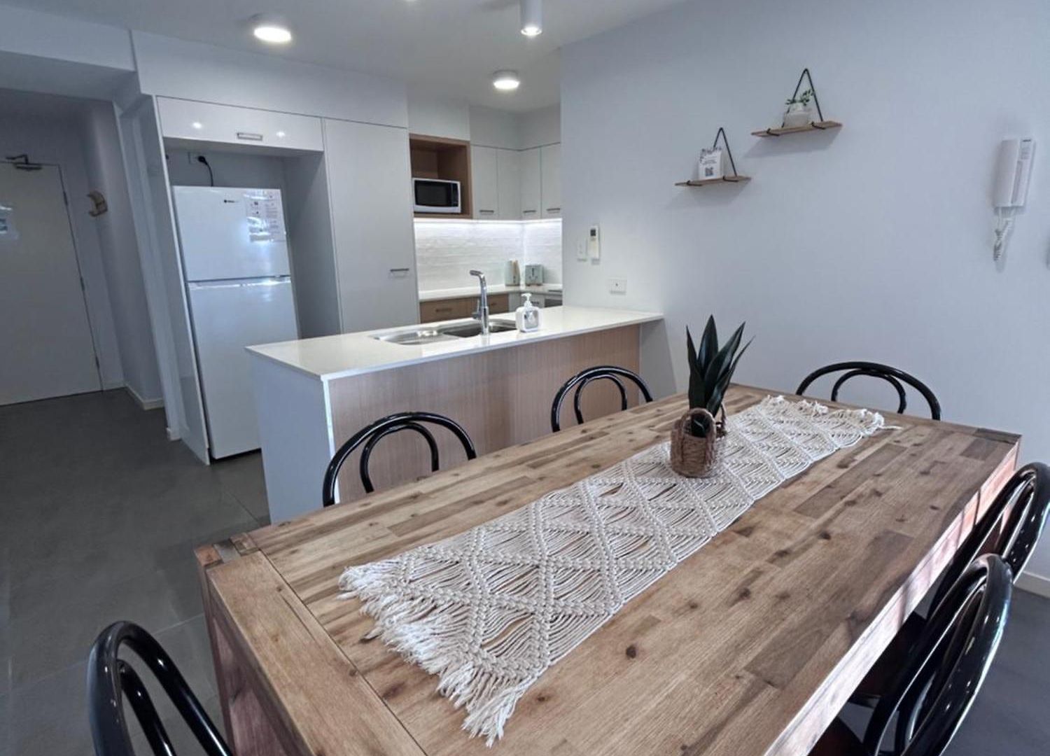 Apartment Location, Location, Location - Private *