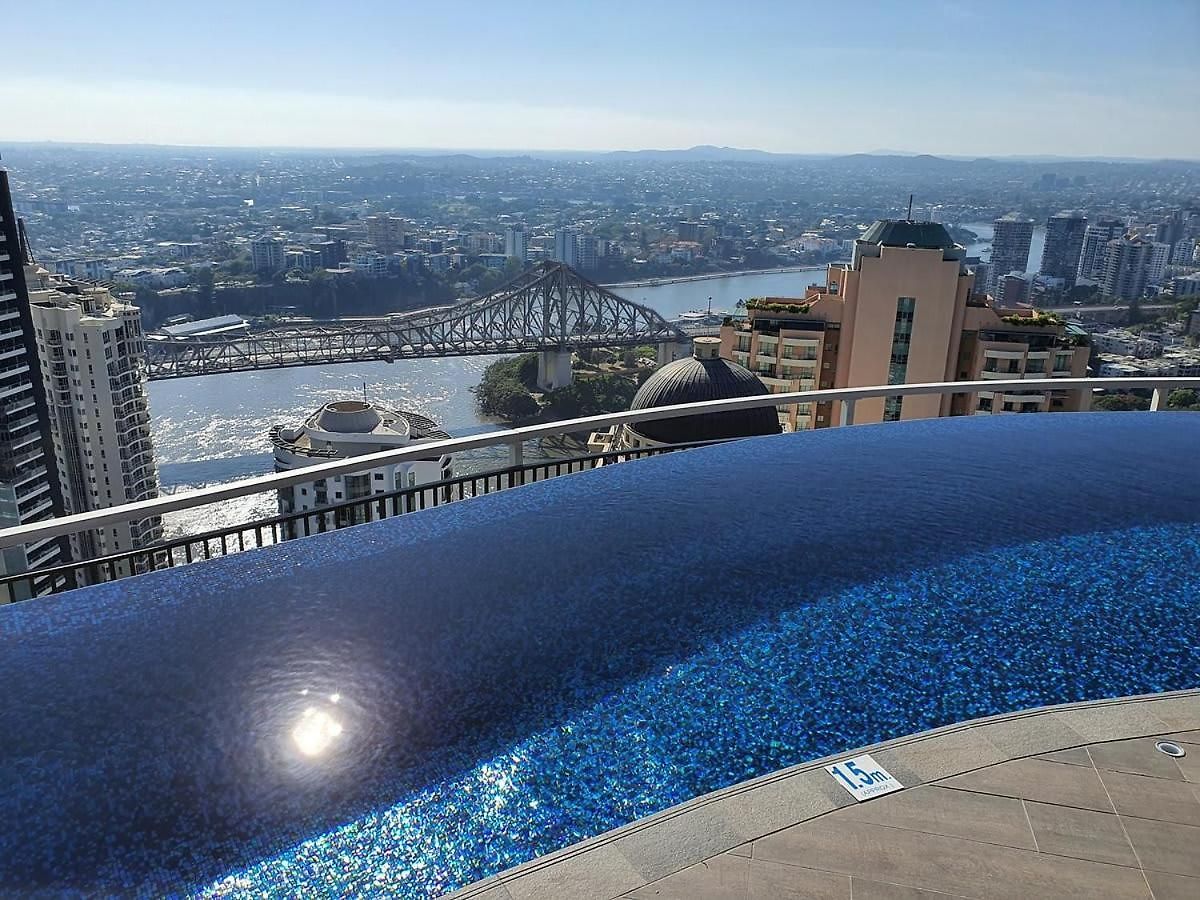 Apartment Rooftop Pool Stunning Queen Street