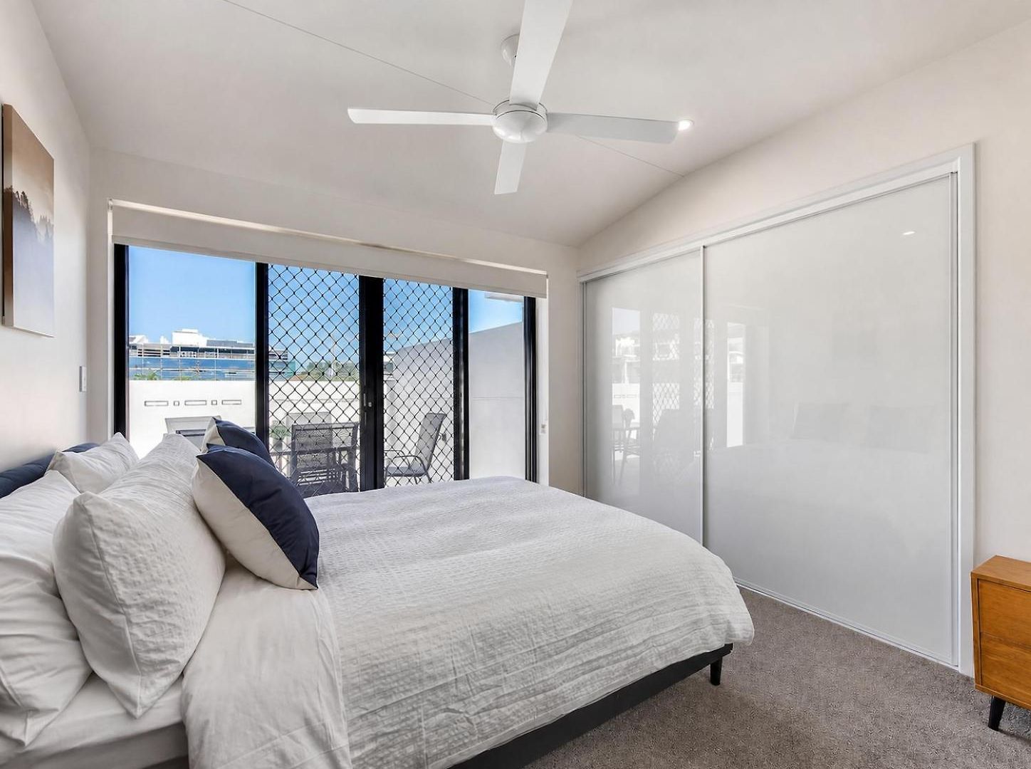 Apartment 3br Floor With Parking, Ev Friendly & Views South Brisbane