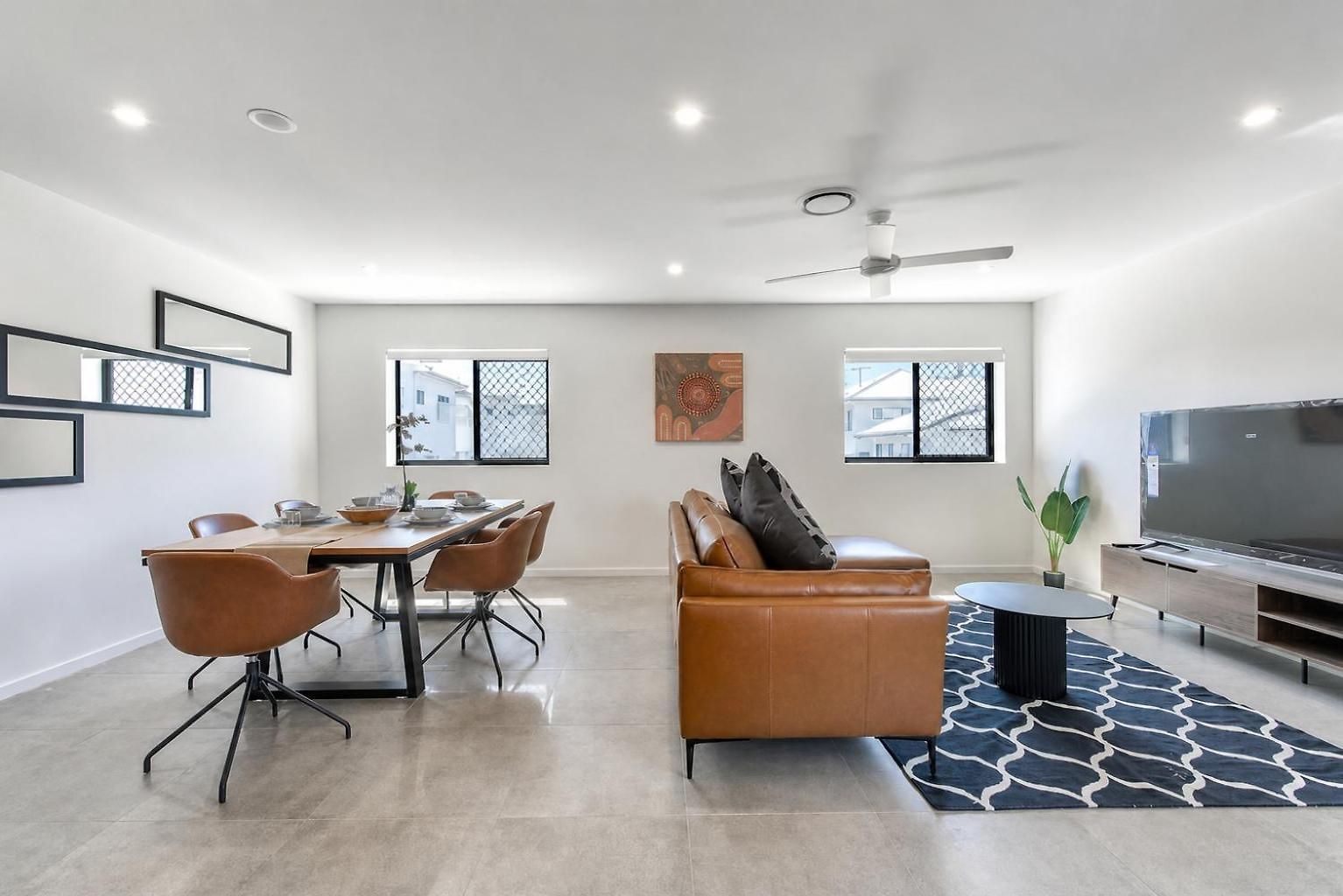 Apartment 3br Floor With Parking, Ev Friendly & Views South