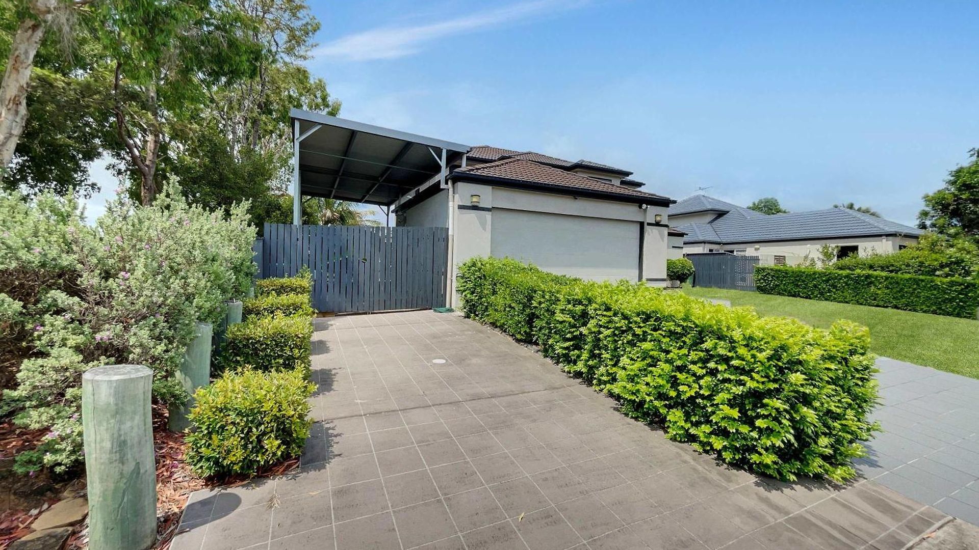 Holiday home Spacious Family & Dog-Friendly Home On The Water Brisbane