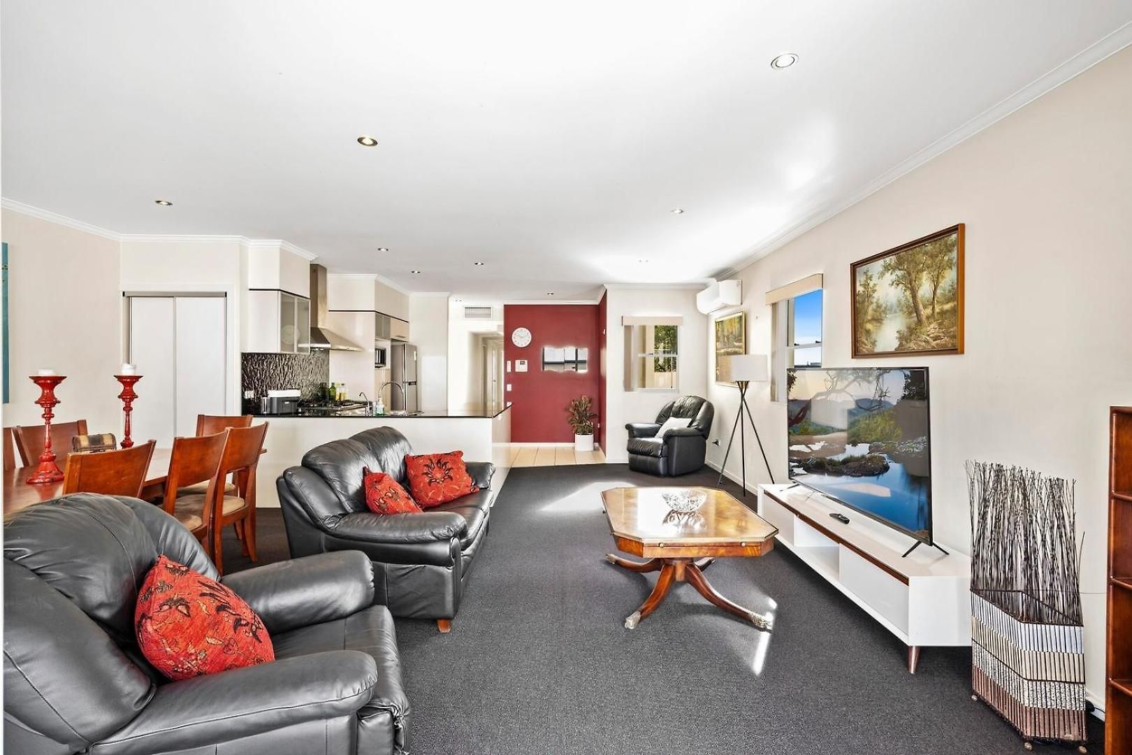 Apartment Stylish Escape Free Parking For 2 Walk To Cbd