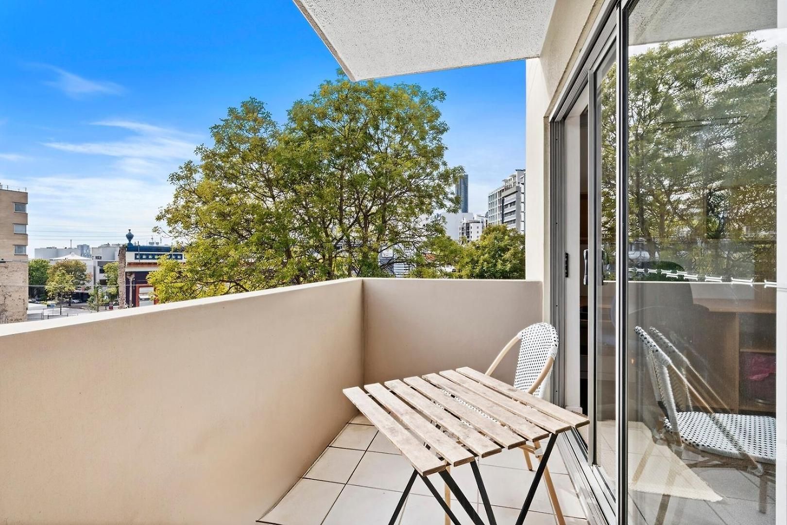 Apartment Stylish Escape Free Parking For 2 Walk To Cbd *