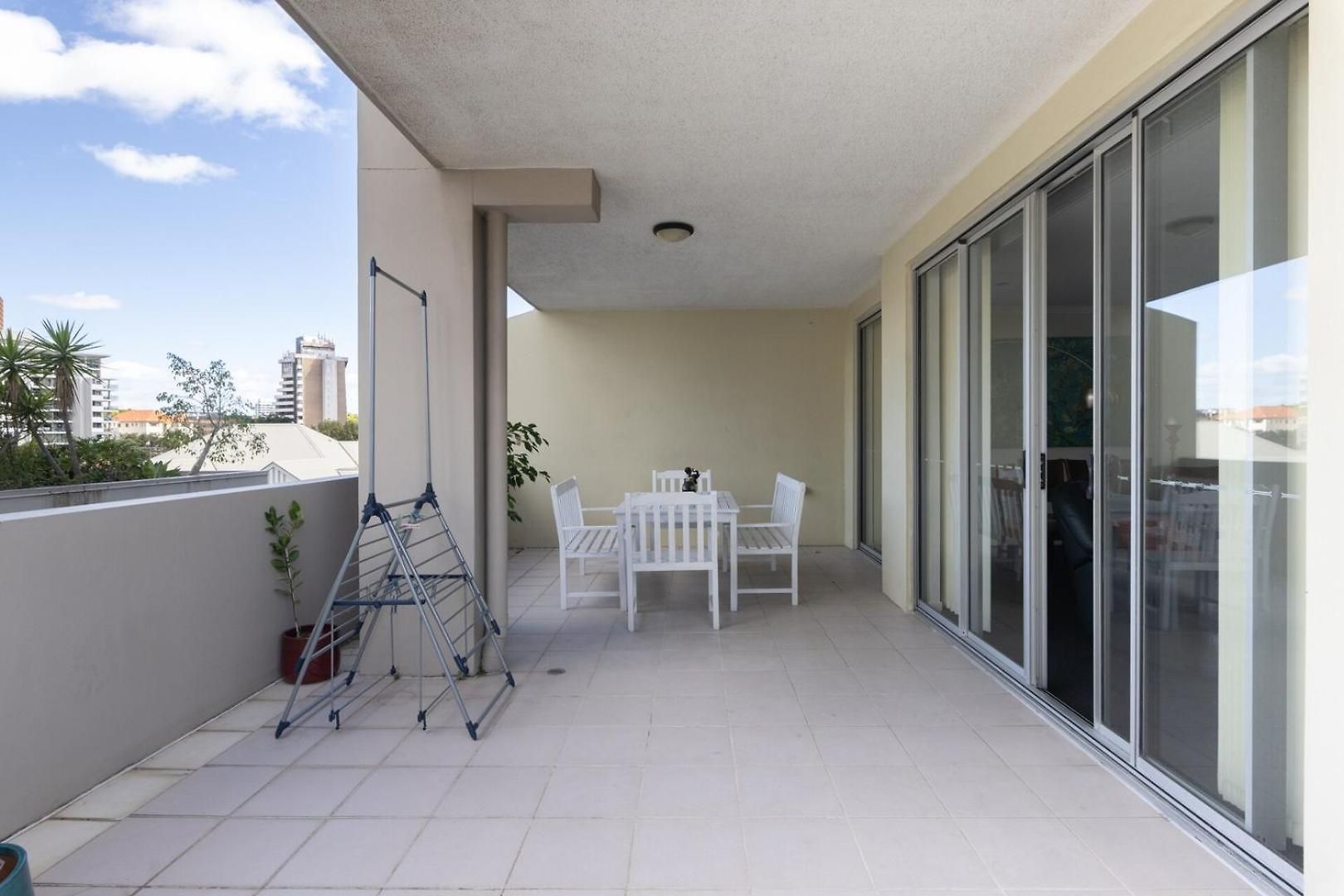 Apartment Stylish Escape Free Parking For 2 Walk To Cbd *