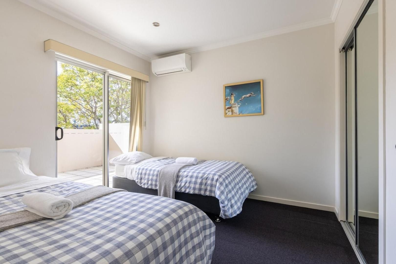 Apartment Stylish Escape Free Parking For 2 Walk To Cbd