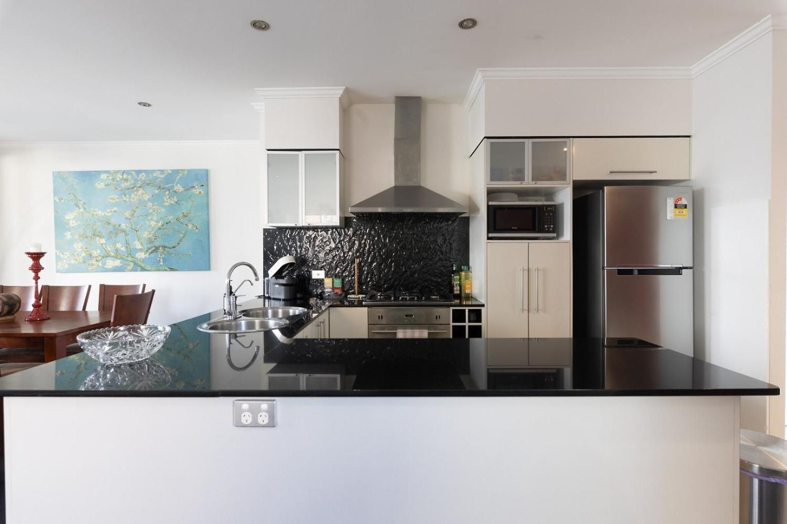 Stylish Escape Free Parking For 2 Walk To Cbd Brisbane