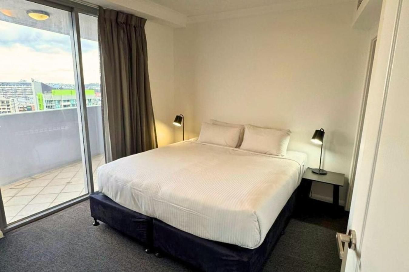 Dreamy Cityside 2br Haven