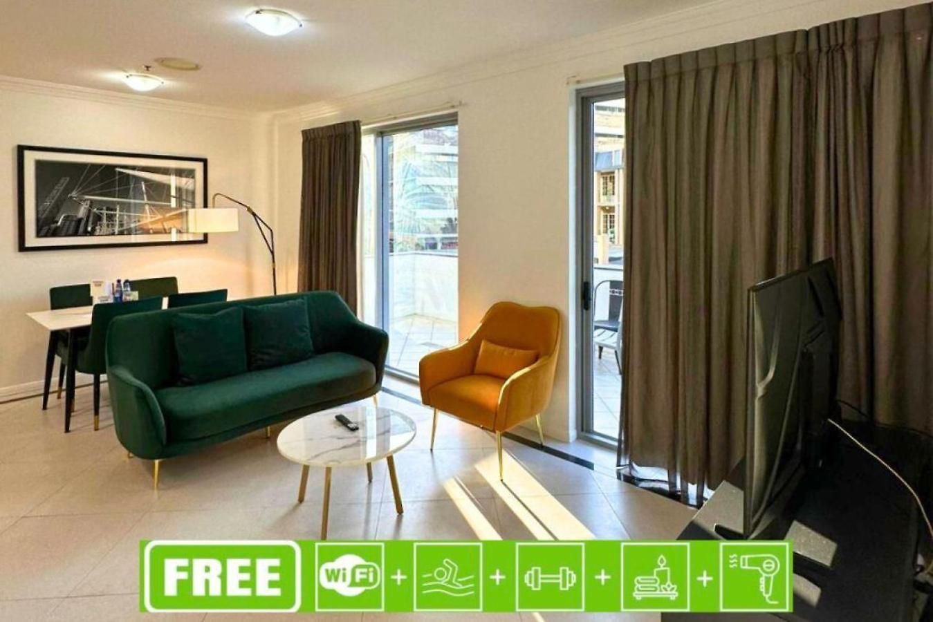 Luxury 2 Bedroom Retreat With Pool And Gym Access Apartment Brisbane