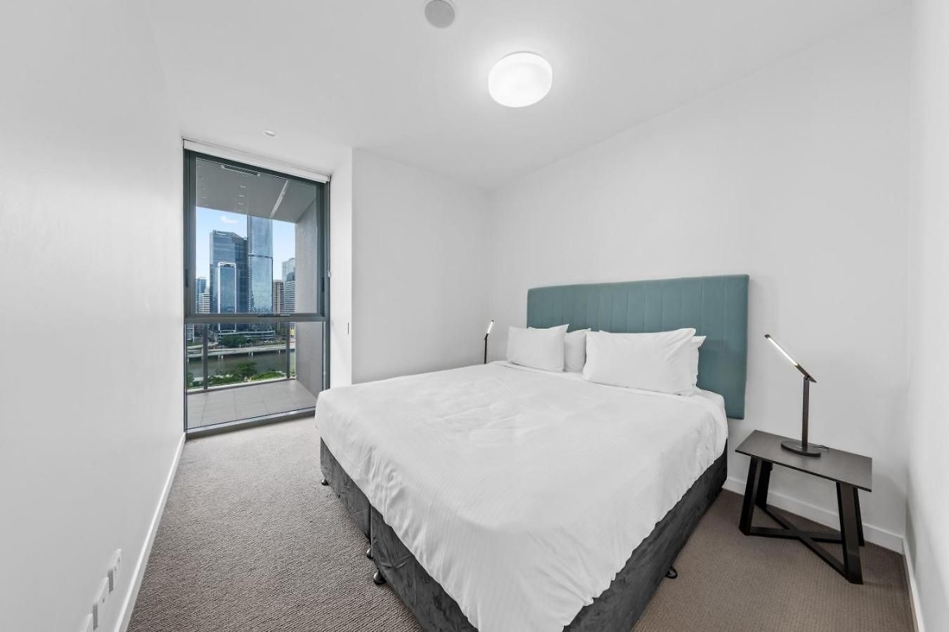 Apartment Premium 1 Bedroom In South *