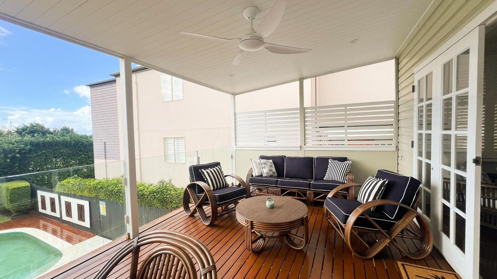 4bdr Queenslander With Pool Near Manly Esplanade *