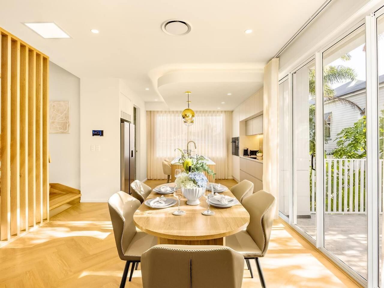 Brand-new 4br Luxury Living Near Airport And Mall Holiday home Brisbane
