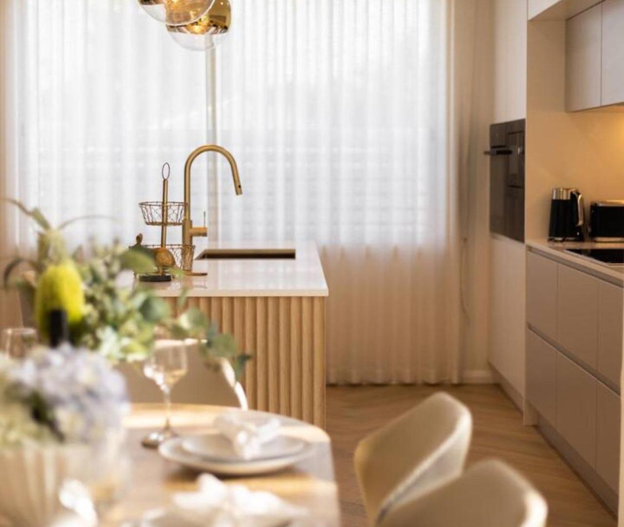 Brand-new 4br Luxury Living Near Airport And Mall Holiday home *