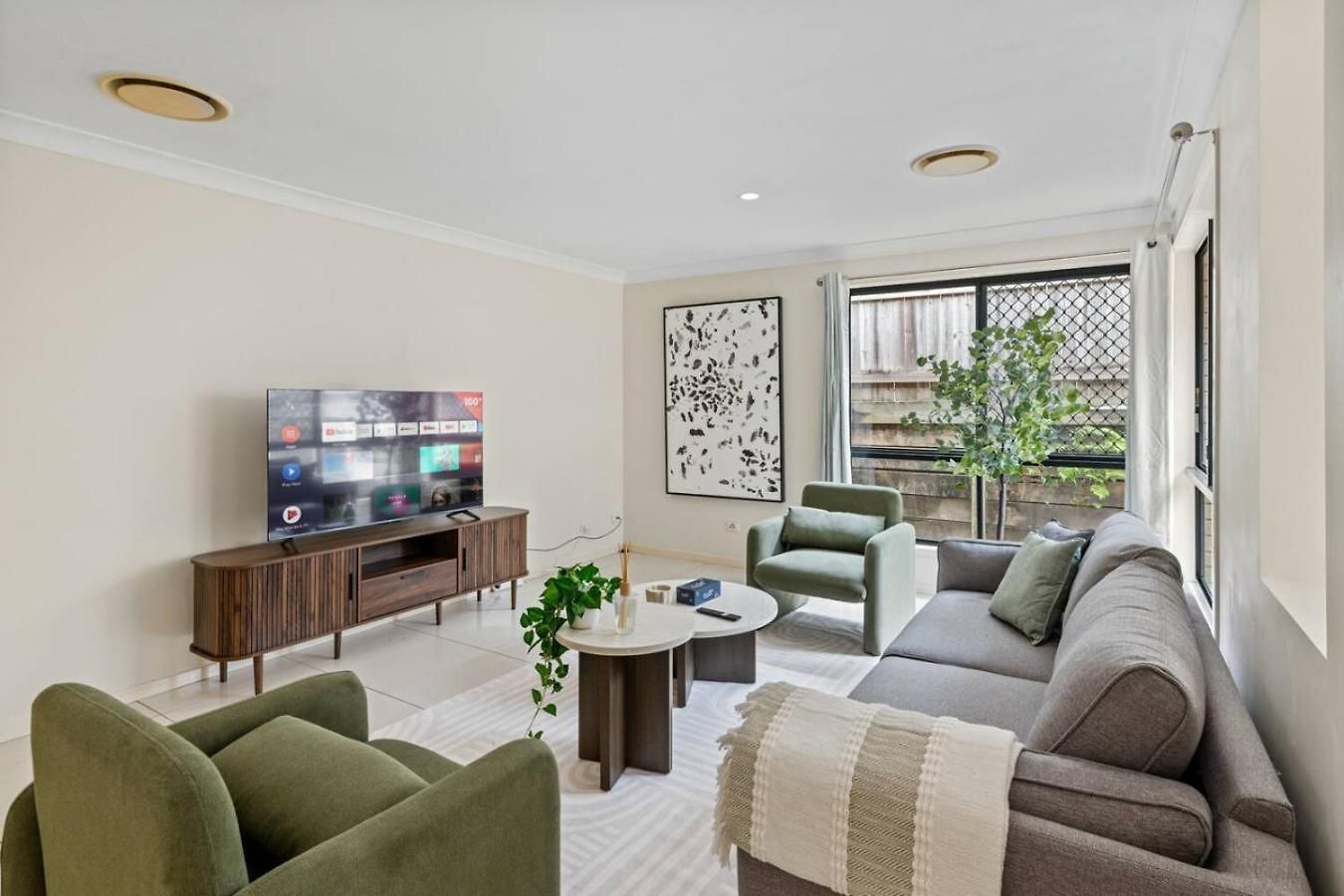 Holiday home Affordable 4 Bedroom 2 Bathroom Family With Air Conditioning Brisbane