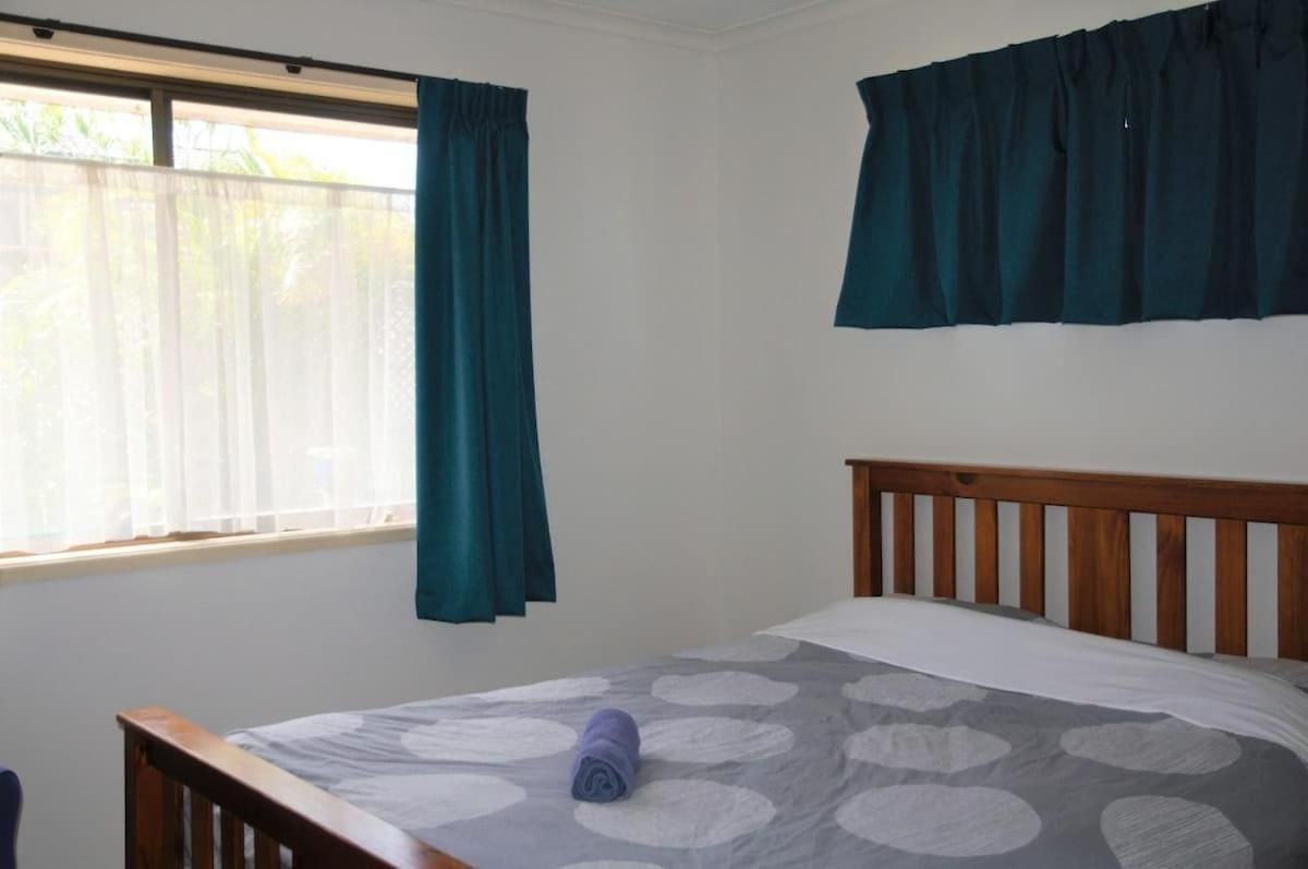 Cozy 4 Bedroom House In Sunnybank Hills Holiday home *