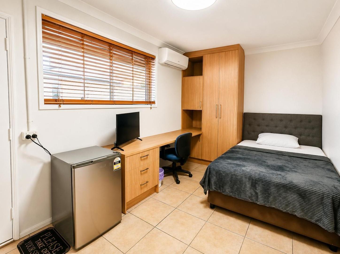 The On Morden - Private Ensuite 3*