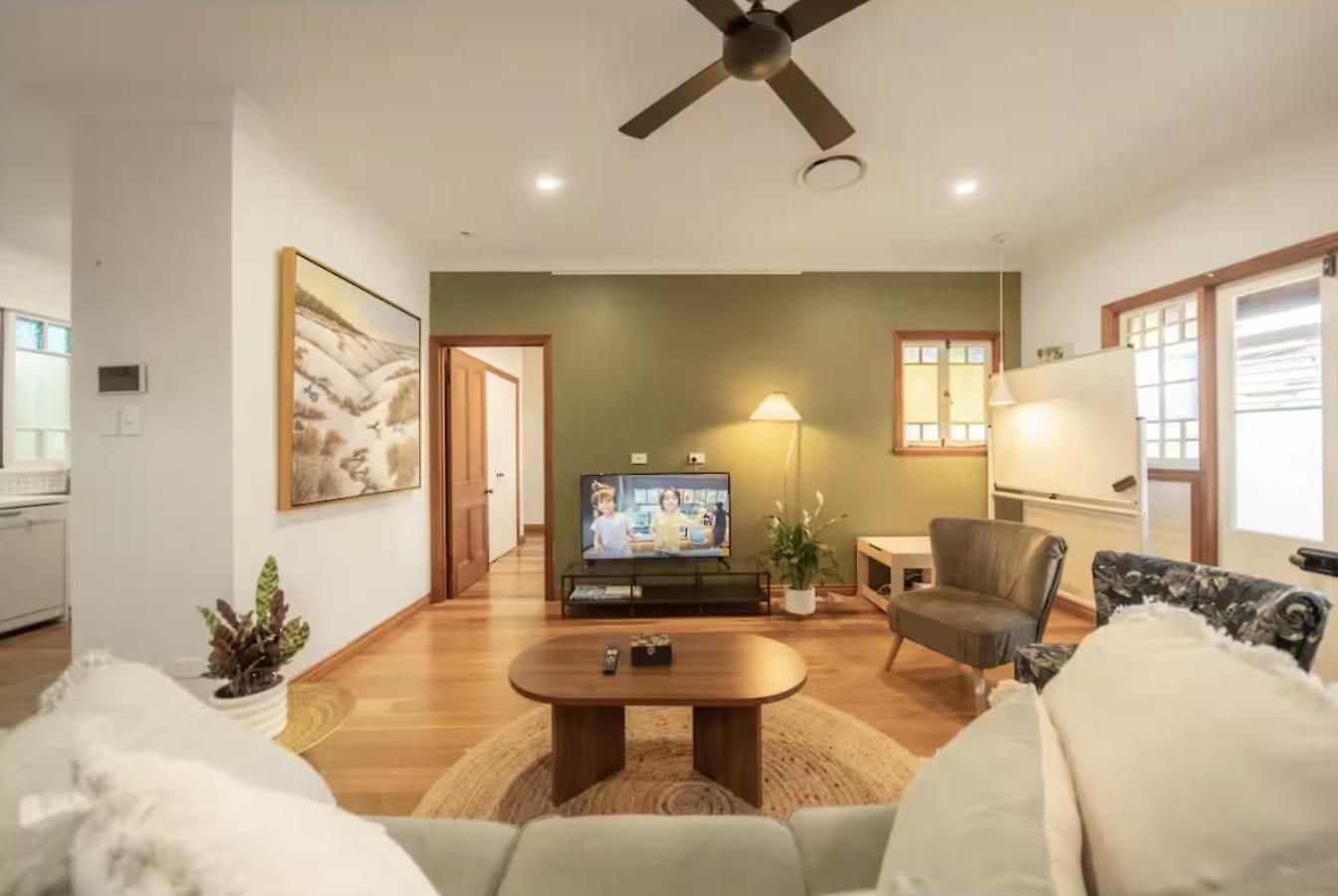 Holiday home House Of Fairy Wren -charming Queenslander Mins Drive To Cbd And Gabba Stadium! - Brisbane